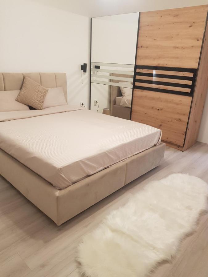 City Diamond Apartment Skopje Luaran gambar
